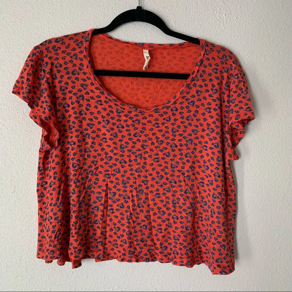 Love marks cheetah print crop top